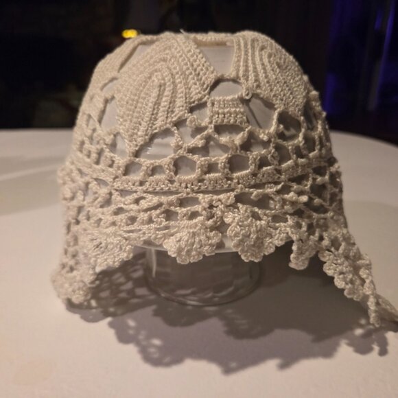 Vintage Embroidered Child's Apron with Floral and Rooster Design - Picture 9 of 10